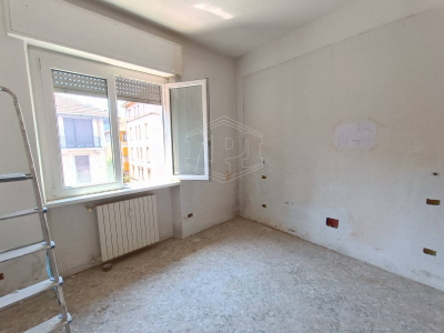Bilocale in Via Giulio Belinzaghi 4 - Milano (MI)