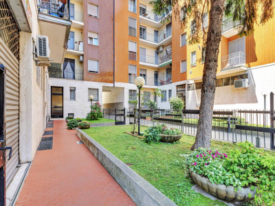 Bilocale in Via Mincio 12 - Milano (MI)