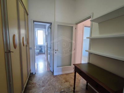 Trilocale in Via Augusto Anfossi 36 - Milano (MI)