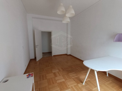 Quadrilocale con terrazzo in Via Della Moscova 46/9 - Milano (MI)