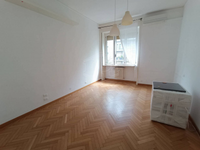 Quadrilocale con terrazzo in Via Della Moscova 46/9 - Milano (MI)