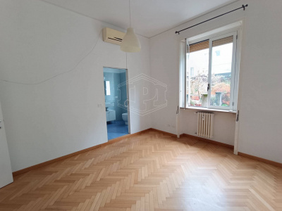 Quadrilocale con terrazzo in Via Della Moscova 46/9 - Milano (MI)