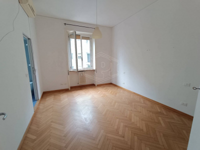 Quadrilocale con terrazzo in Via Della Moscova 46/9 - Milano (MI)