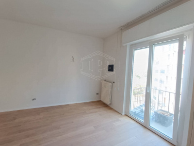 Bilocale in Via Giulio Belinzaghi 4 - Milano (MI)