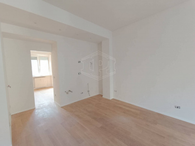 Bilocale in Via Giulio Belinzaghi 4 - Milano (MI)
