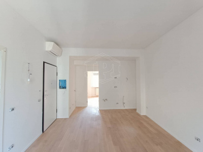 Bilocale in Via Giulio Belinzaghi 4 - Milano (MI)