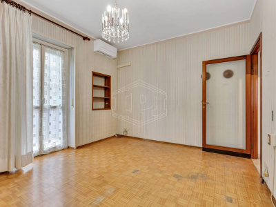 Trilocale in Via Giovanni Antonio Amadeo 24 - Milano (MI)