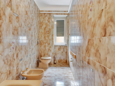 Trilocale in Largo Murani 5 - Milano (MI)