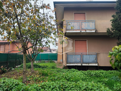 Villa indipendente - Via Risorgimento n. 16 - Casalmaiocco (LO)