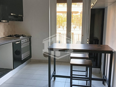 Bilocale in Piazza Santissima Trinità - Milano (MI)