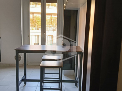 Bilocale in Piazza Santissima Trinità - Milano (MI)