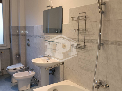 Bilocale in Piazza Santissima Trinità - Milano (MI)