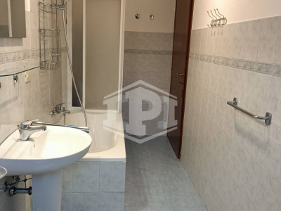 Bilocale in Piazza Santissima Trinità - Milano (MI)