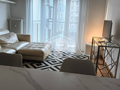 Bilocale in Piazza Santissima Trinità - Milano (MI)