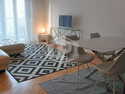 Bilocale in Piazza Santissima Trinità - Milano (MI)