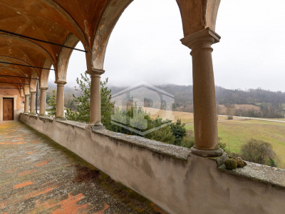 Porzione di Castello - Località Camminata di Bramaiano - Bettola (PC)