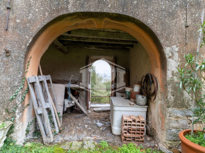 Porzione di Castello - Località Camminata di Bramaiano - Bettola (PC)