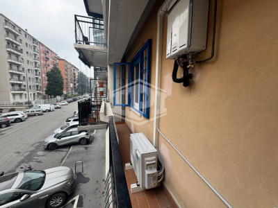 Bilocale con terrazzo in Via Dei Tulipani 2 - Milano (MI)