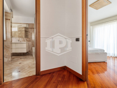 Attico con terrazzo in Via De Amicis 39 - Milano (MI)