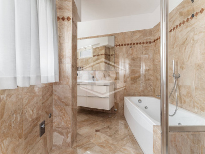Attico con terrazzo in Via De Amicis 39 - Milano (MI)