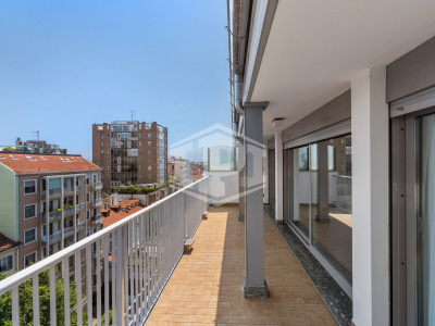 Attico con terrazzo in Via De Amicis 39 - Milano (MI)