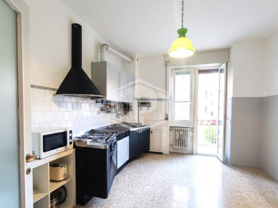 Trilocale in Via Augusto Anfossi 36 - Milano (MI)