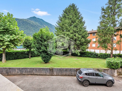 Trilocale in Via Andlovitz 5 - Laveno-Mombello (VA)