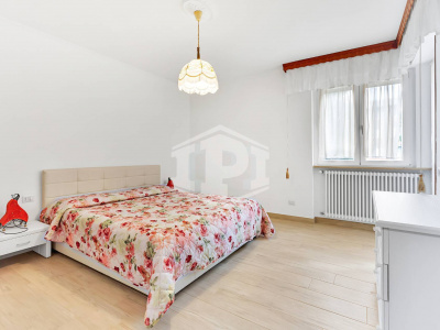 Trilocale in Via Andlovitz 5 - Laveno-Mombello (VA)