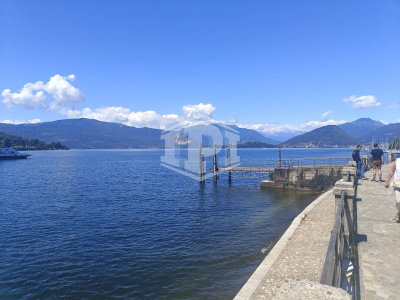 Trilocale in Via Andlovitz 5 - Laveno-Mombello (VA)
