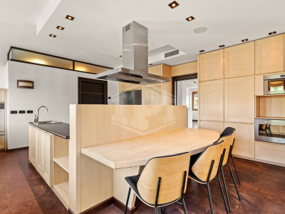 Splendido attico con terrazzo e box in Via Giuseppe Frua 7 - Milano (MI)