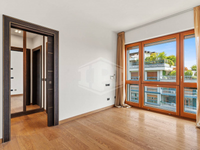 Splendido attico con terrazzo e box in Via Giuseppe Frua 7 - Milano (MI)