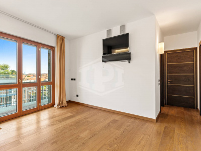 Splendido attico con terrazzo e box in Via Giuseppe Frua 7 - Milano (MI)