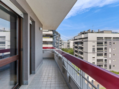 Trilocale in Via Luigi Mengoni 11 - Milano (MI)