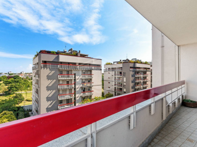Trilocale in Via Luigi Mengoni 11 - Milano (MI)