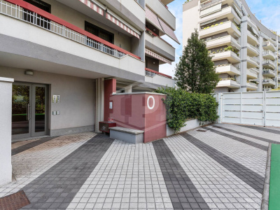Trilocale in Via Luigi Mengoni 11 - Milano (MI)