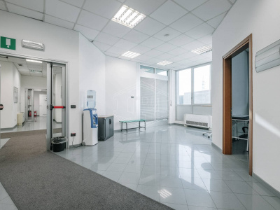 Palazzina uffici in Via Lambretta 2 - Segrate (MI)