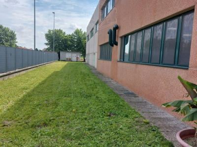 Capannone in Via Perlasca 14 - Vellezzo Bellini (PV)