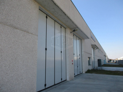 Capannone industriale in Via Necchi 8-10 - Vellezzo Bellini (PV)