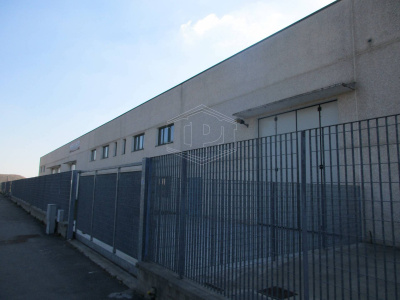 Capannone industriale in Via Necchi 8-10 - Vellezzo Bellini (PV)