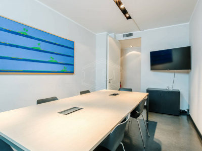 Ufficio in Via Edmondo De Amicis 42 - Milano (MI)