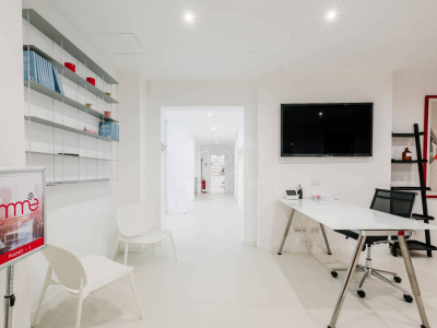 Ufficio in Via Edmondo De Amicis 42 - Milano (MI)