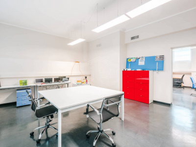 Ufficio in Via Edmondo De Amicis 42 - Milano (MI)