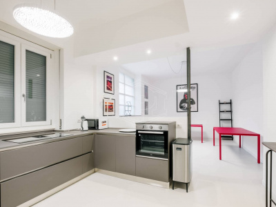 Ufficio in Via Edmondo De Amicis 42 - Milano (MI)