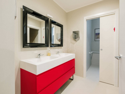 Ufficio in Via Edmondo De Amicis 42 - Milano (MI)