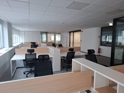 Ufficio in Via Dei Valtorta 48 - Milano (MI)