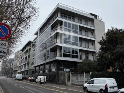 Ufficio in Viale Lunigiana 40 - Milano (MI)