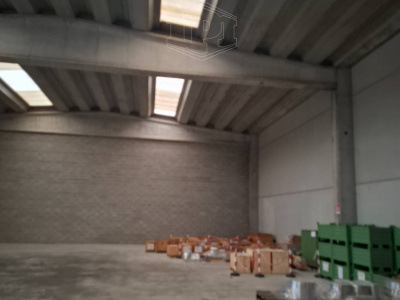 Capannone industriale in Via Necchi 8-10 - Vellezzo Bellini (PV)