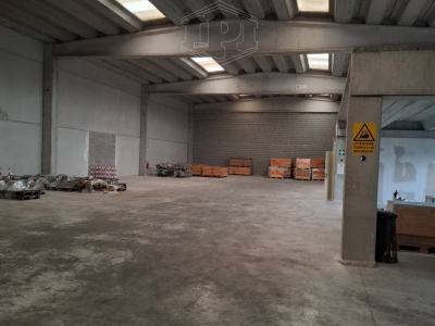 Capannone industriale in Via Necchi 8-10 - Vellezzo Bellini (PV)