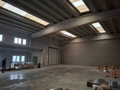 Capannone industriale in Via Necchi 8-10 - Vellezzo Bellini (PV)