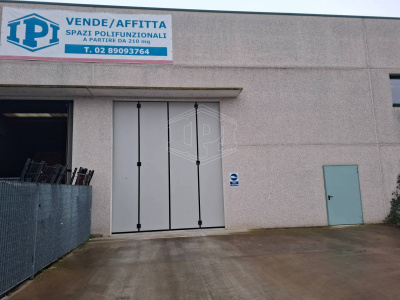 Capannone industriale in Via Necchi 8-10 - Vellezzo Bellini (PV)